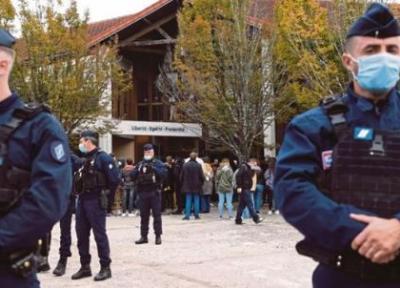تور فرانسه: فرانسه به بهانه مقابله با افراط گرایی 6 مسجد دیگر را تعطیل می نماید